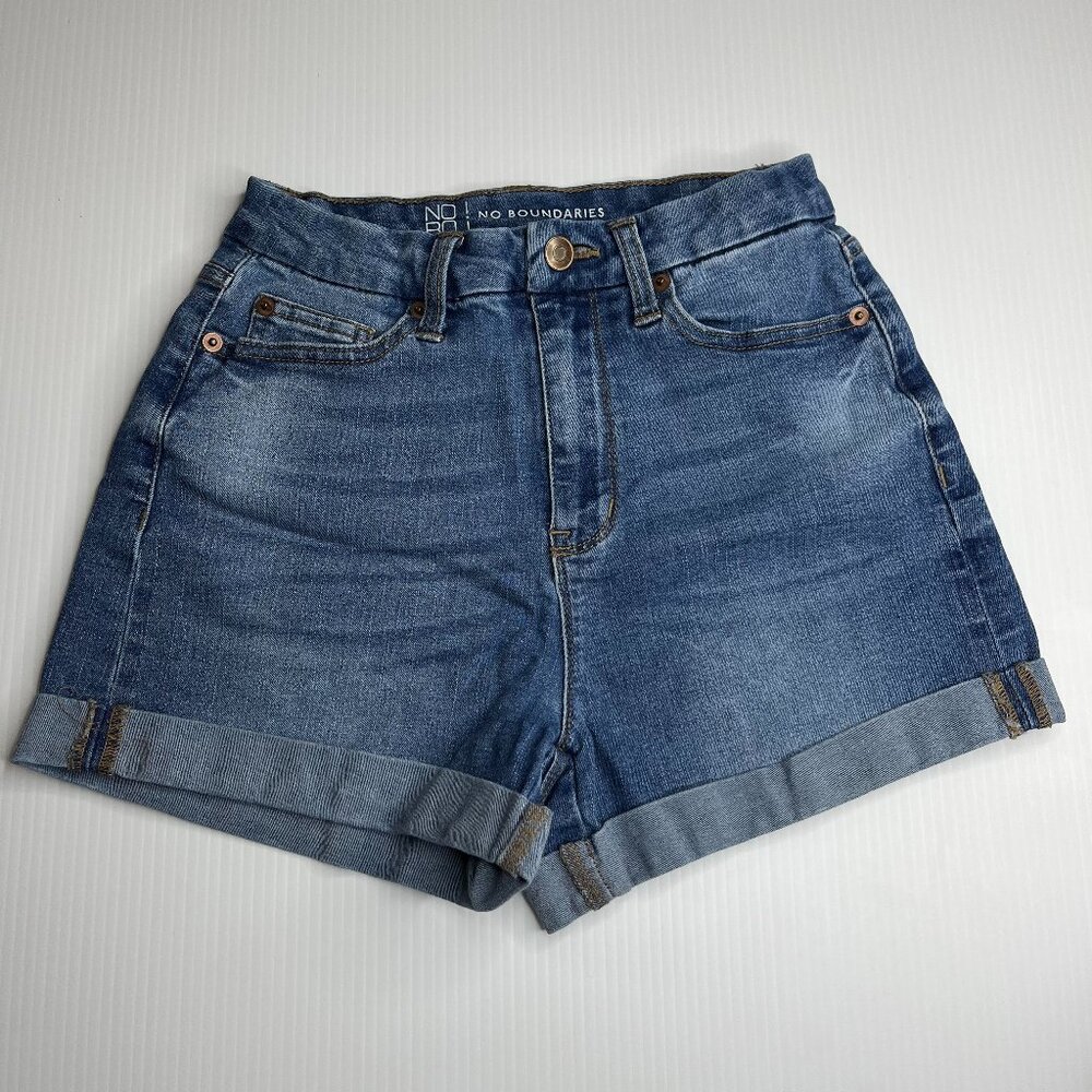 Boundaries Juniors Denim Shorts‎ Stretch Cuffed Sz 5